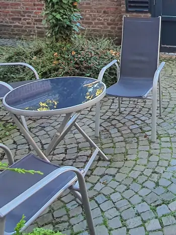 Terrassen und gepflasterte Bereiche