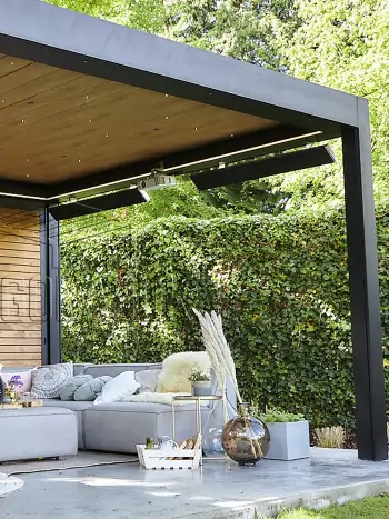 Innenhof mit einer Pergola - Zum vergrößern klicken Innenhof mit einer Pergola