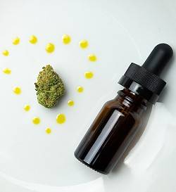 Cannabis Cannabis / Öl
